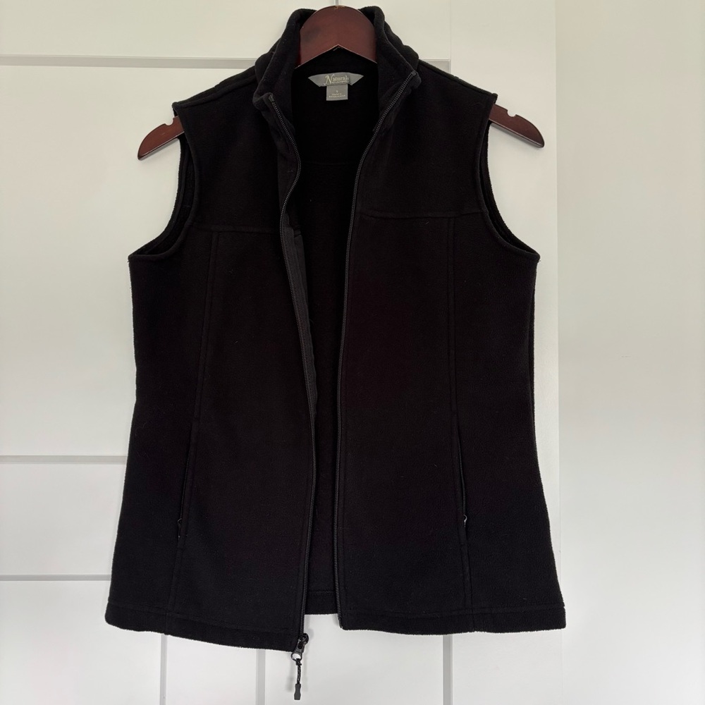 • [Natural Reflections] Fleece Vest •